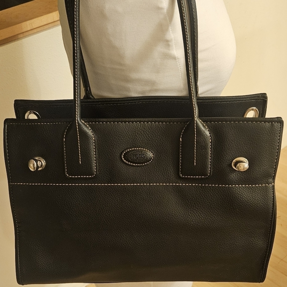 Tod's Vintage Girelli Cape Black Pebbled Leather Satchel Bag Made In Italy